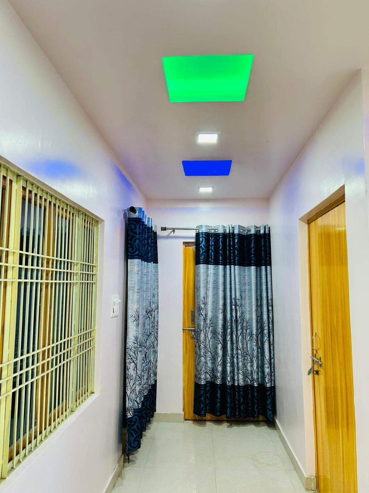 Smart Stays - Mmmut College - Gkp Airport Gorakhpur Exterior foto